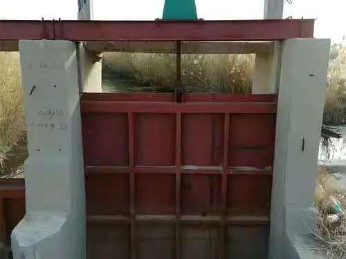 小型水闸手动启闭机：暴雨应急的小巧便捷解决方案文章配图