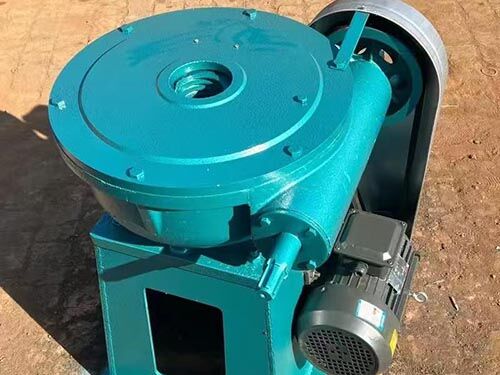 QL-8T螺杆启闭机安装:垂直度偏差别超1mm整体外观 | 通用型结构 | 螺杆启闭机整体结构展示