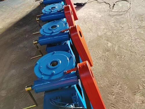 螺杆启闭机QL型手电两用 手电一体 操作便捷 闸门配套 支持供应